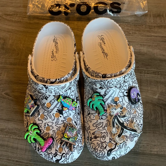 Steve Harrington limited edition Crocs - Picture 1 of 3